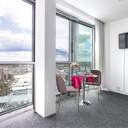 Rotunda City View Apartments Bullring Birmingham City Centre Exterior photo